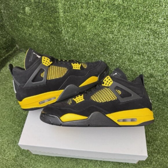 Jordan Other - Jordan 4 Retro Mid Thunder